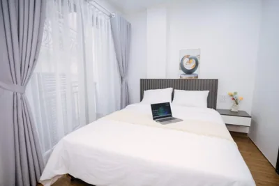 带阳台的一卧室公寓 — Alaya Lotte Centre Apartment